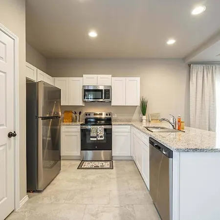 Gorgeous, Brand New 3 Bedrooms Home- Built 2024, Near Seaworld & Lackland Afb San Antonio Extérieur photo