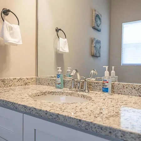 Gorgeous, Brand New 3 Bedrooms Home- Built 2024, Near Seaworld & Lackland Afb San Antonio Extérieur photo