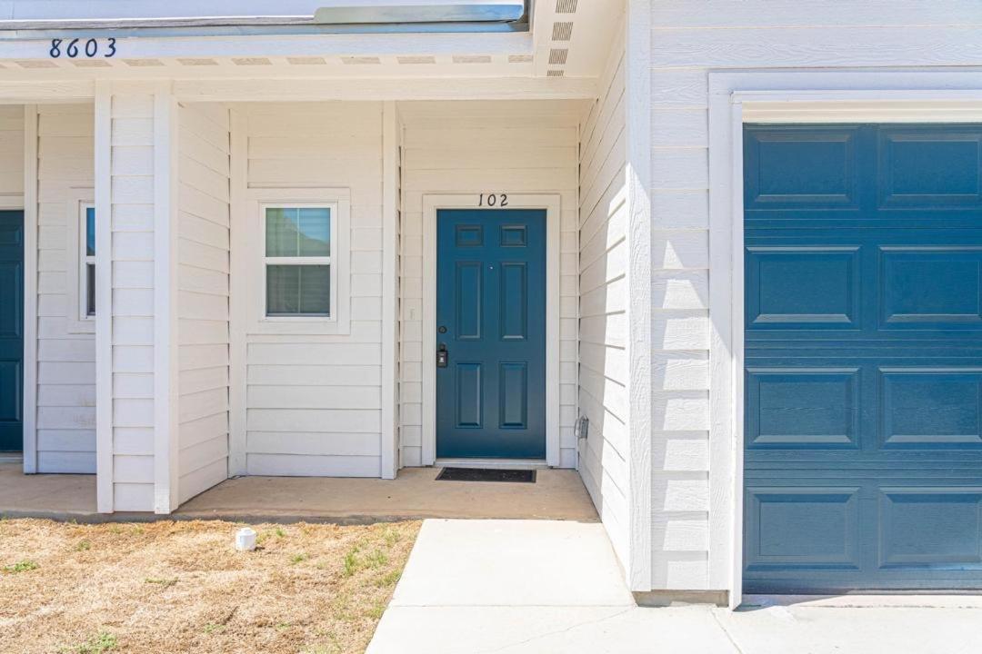 Holiday home Gorgeous, Brand New 3 Bedrooms Home- Built 2024, Near Seaworld & Lackland Afb